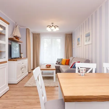 Jantar Apartament - Exclusive Marine Polanki Apartmán *
