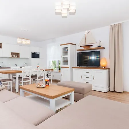 Jantar Apartament - Exclusive Marine Polanki Apartmán